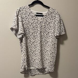 Mikarose White and Black/Grey Floral Top